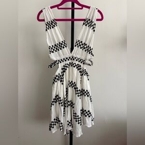 White and black summer dress